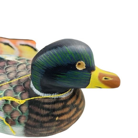 Heritage Hand Carved Duck Decoys Flawed Hand Painted Hunting Birds Solid Lot 2 u - Picture 3 of 11